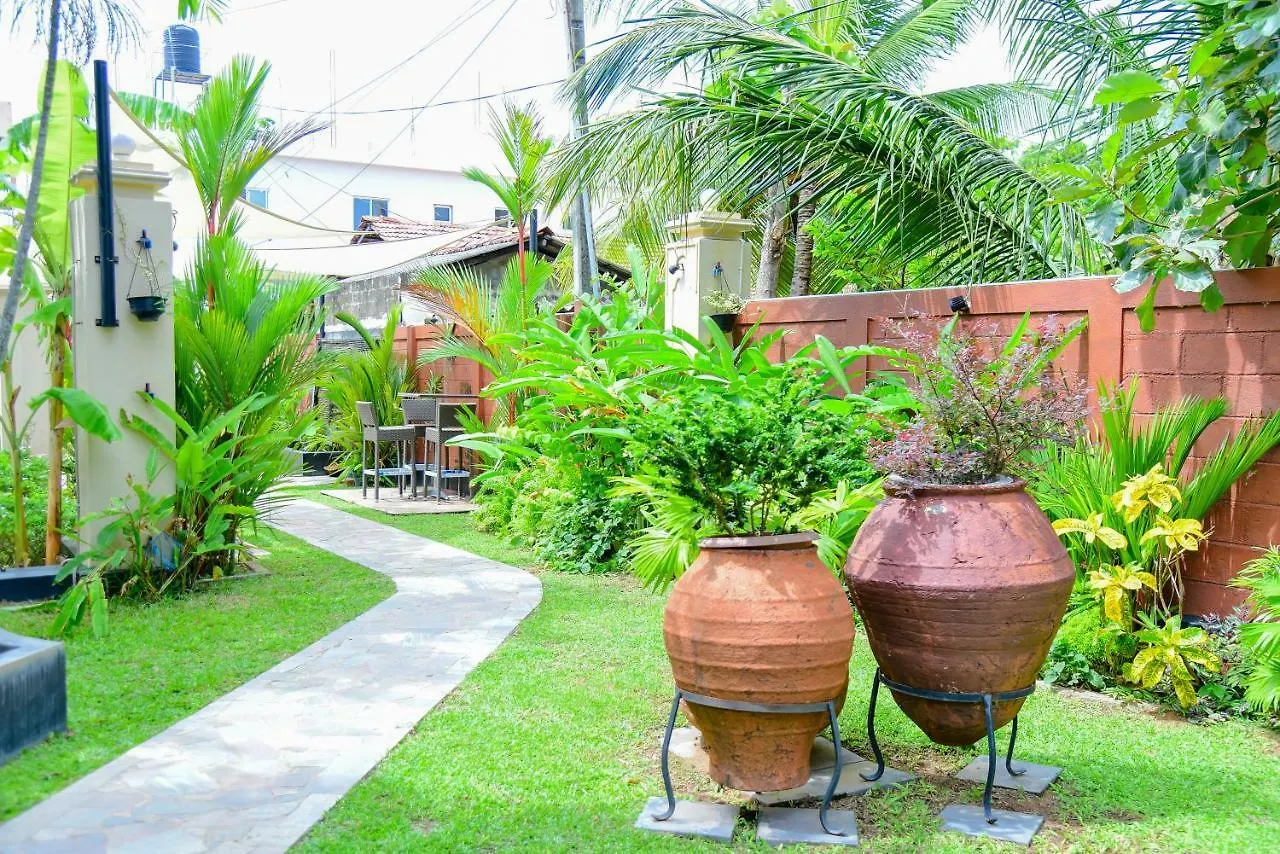 Natasha Garden Boutique Resort Negombo 0*,